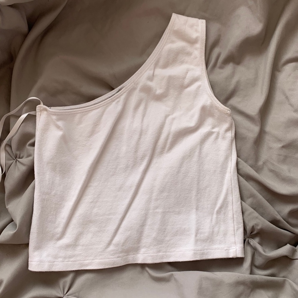 brandy melville shirt